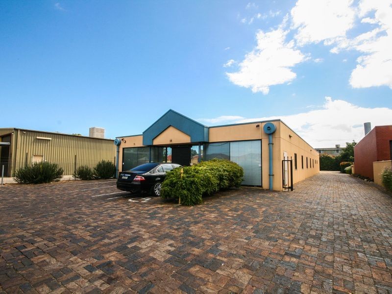 18 Regency Road, Kilkenny SA 5009