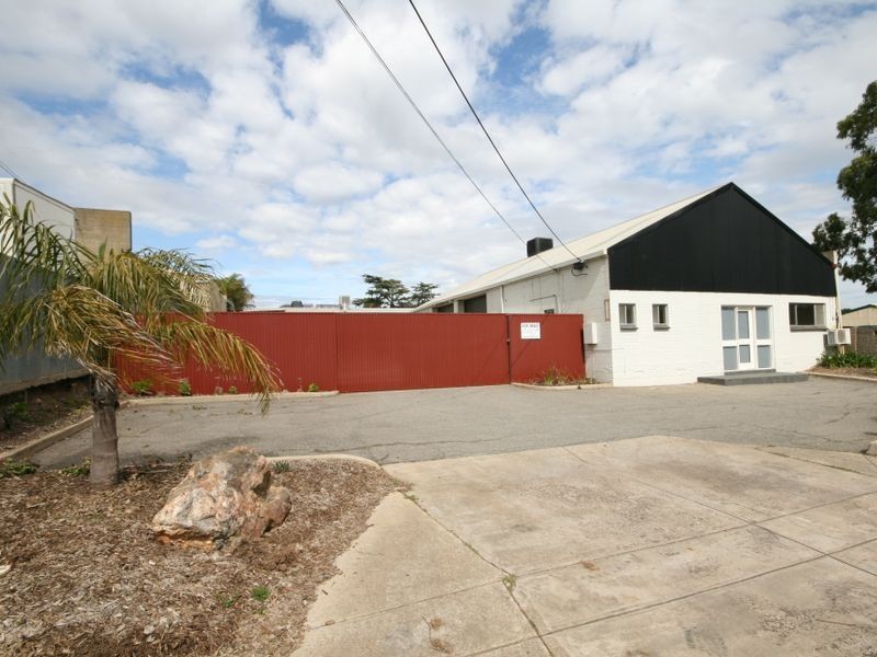 11 Jennifer Avenue, Ridgehaven SA 5097