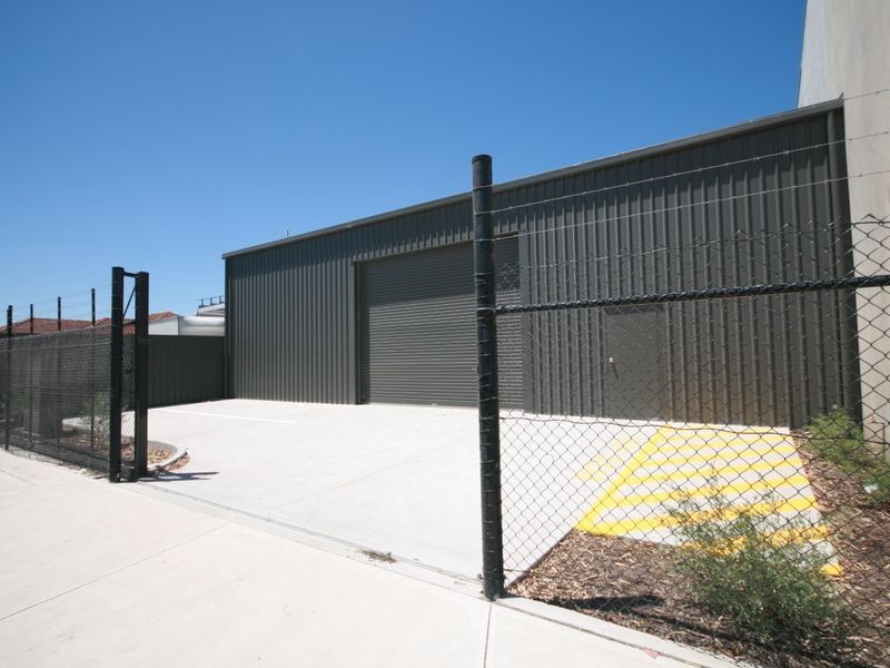 304 Hanson Road, Wingfield SA 5013