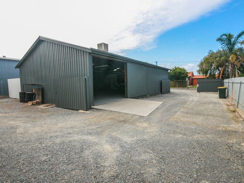 16 Gaelic Avenue, Holden Hill SA 5088