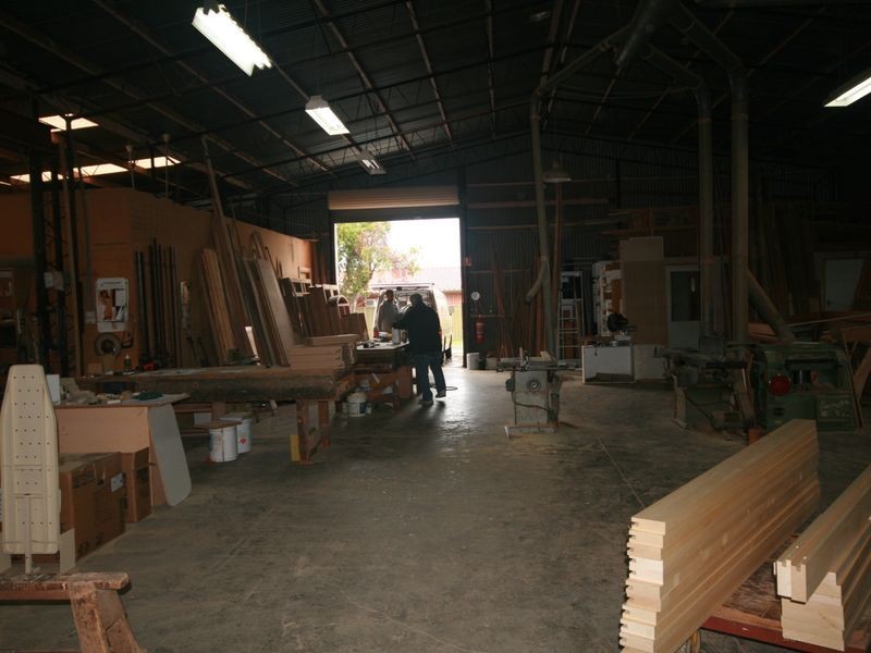 18 Gaelic Avenue and 17 Dundee Avenue, Holden Hill SA 5088