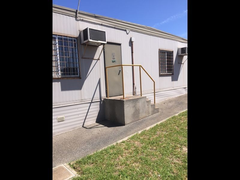 Plant 9/6 Sherriffs Road, Lonsdale SA 5160