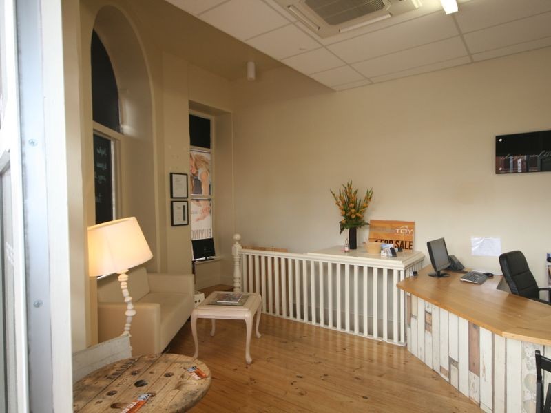 Shop 5 208 St Vincent street, Port Adelaide SA 5015