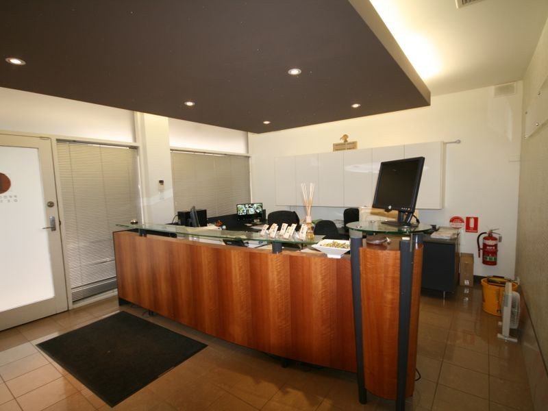 GF 506 Lower North East Road, Campbelltown SA 5074