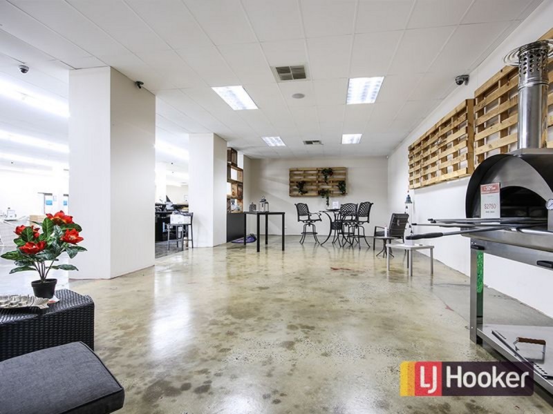 37 Sir Donald Bradman Drive, Mile End SA 5031