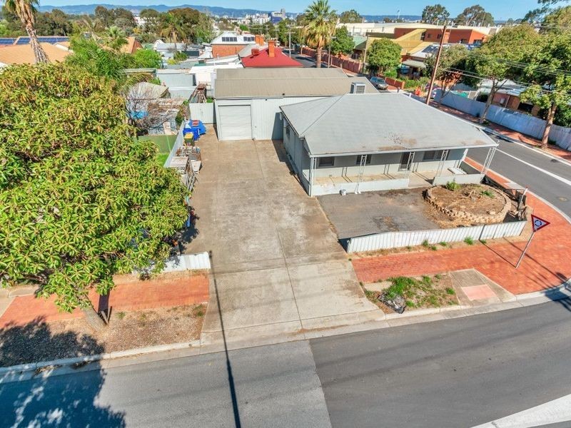 27 Wood Avenue, Brompton SA 5007