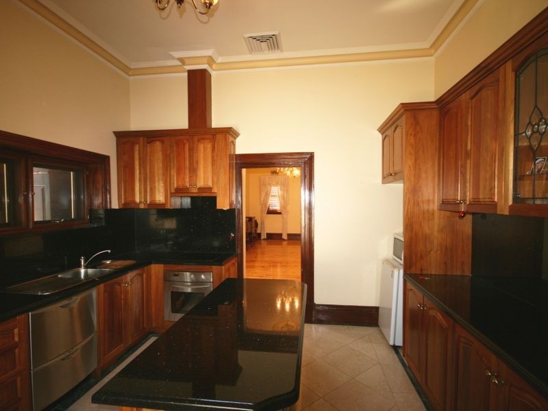 272 Sir Donald Bradman Drive, Cowandilla SA 5033