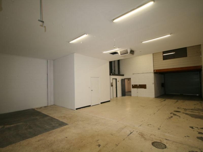 Shop 3/22-28 Compton Street, Adelaide SA 5000