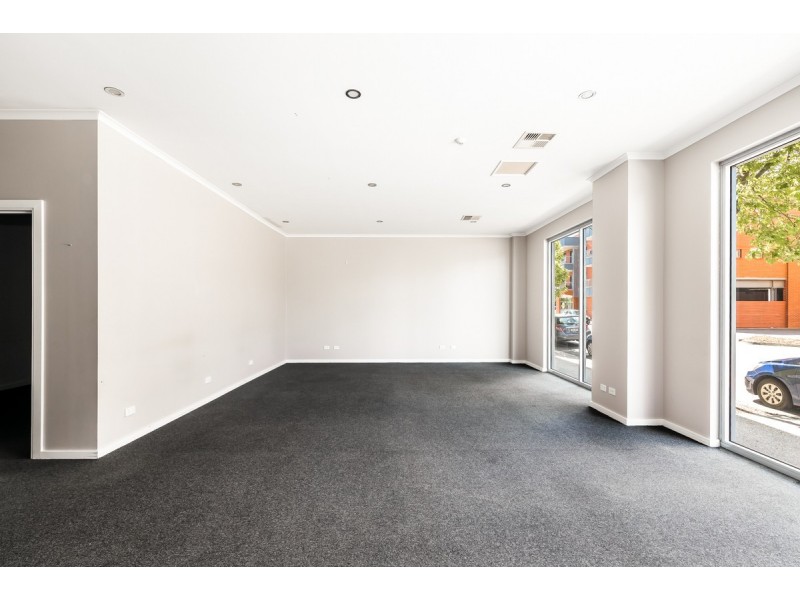 Shop 2/30-34 Garden Terrace, Mawson Lakes SA 5095