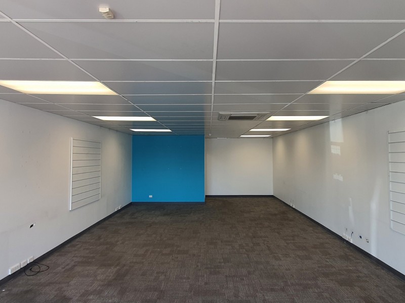 Shops 10 & 21/1007 North East Road, Ridgehaven SA 5097