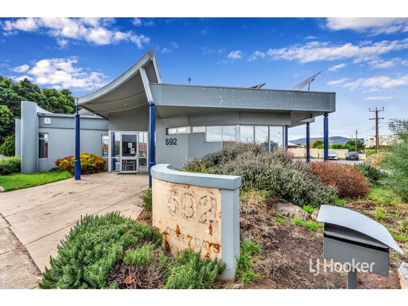 592-596 Lower North East Road, Campbelltown SA 5074