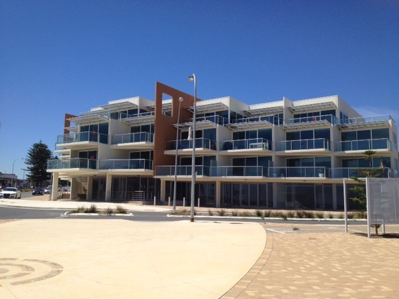 9B/ 50 Esplanade, Christies Beach SA 5165
