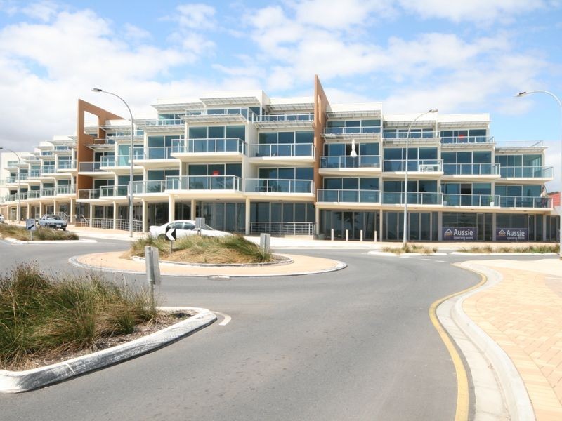 9B/ 50 Esplanade, Christies Beach SA 5165