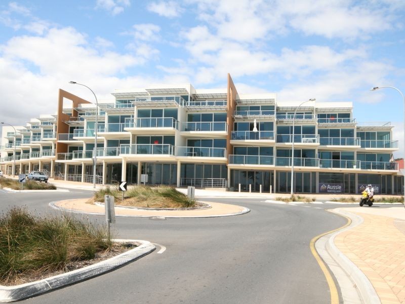 9B/ 50 Esplanade, Christies Beach SA 5165