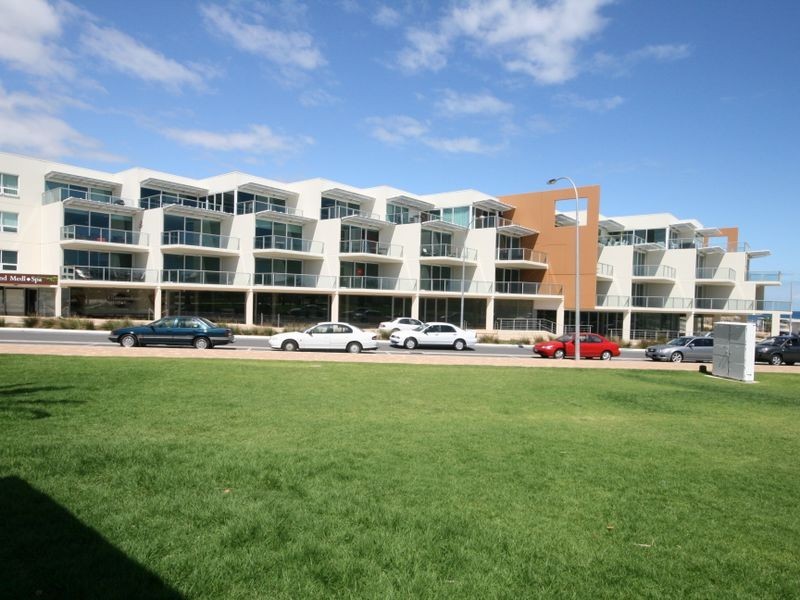 9B/ 50 Esplanade, Christies Beach SA 5165