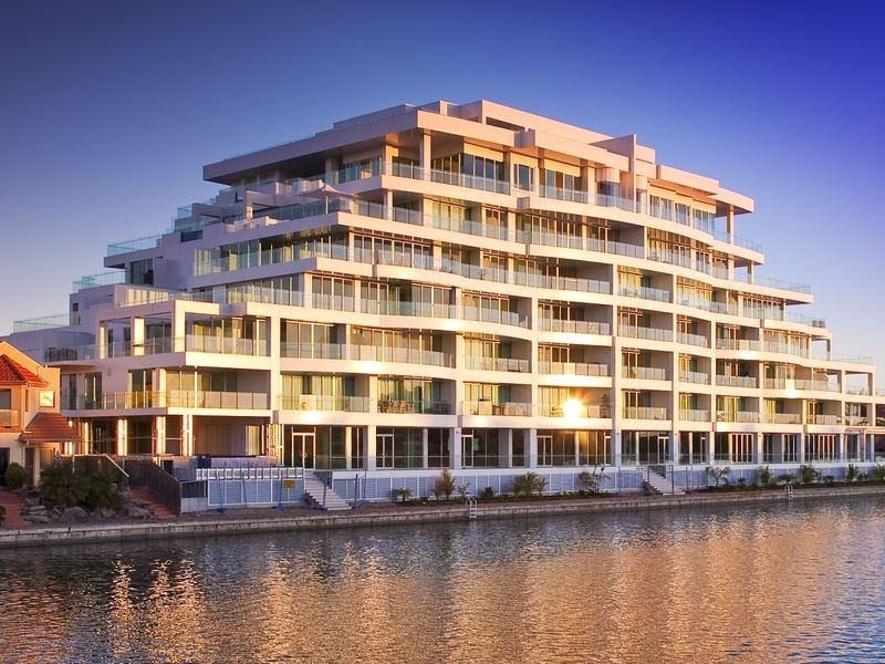 71/155 Brebner Drive, West Lakes SA 5021