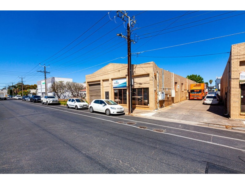 16 William Street, Mile End South SA 5031