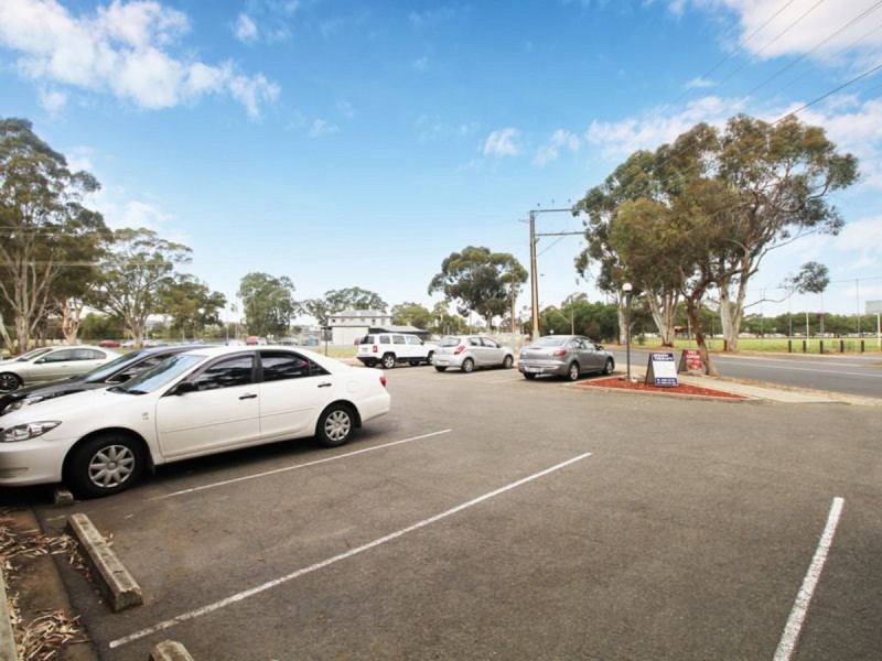 Shop 2/2 Anderson Walk, Smithfield SA 5114