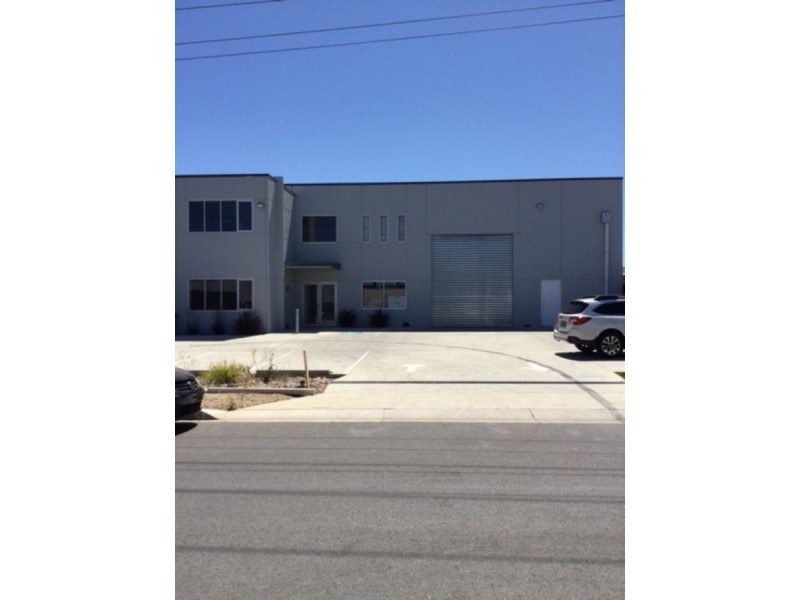 13 Thomas Street, Cavan SA 5094