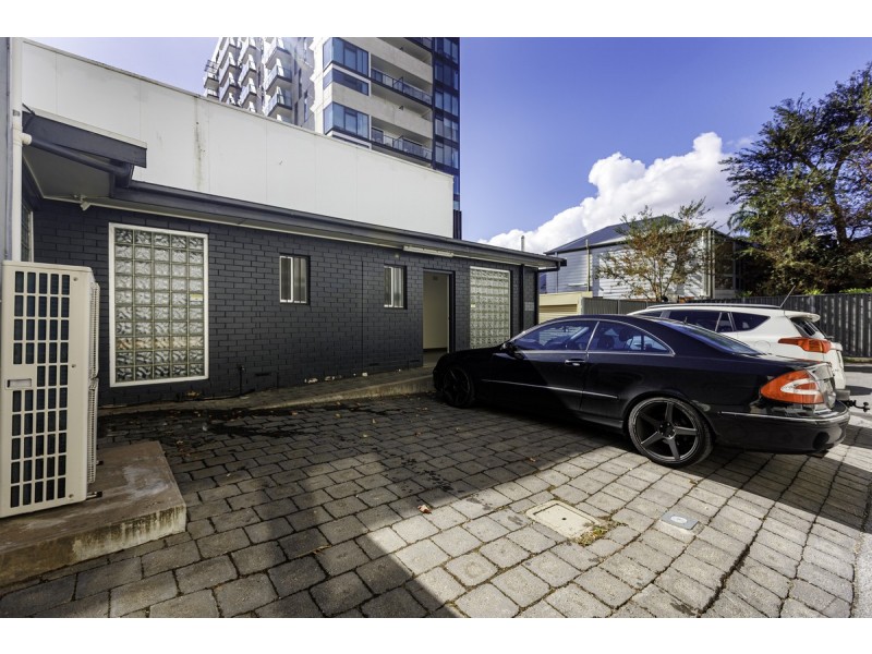 12 Tucker Street, Adelaide SA 5000