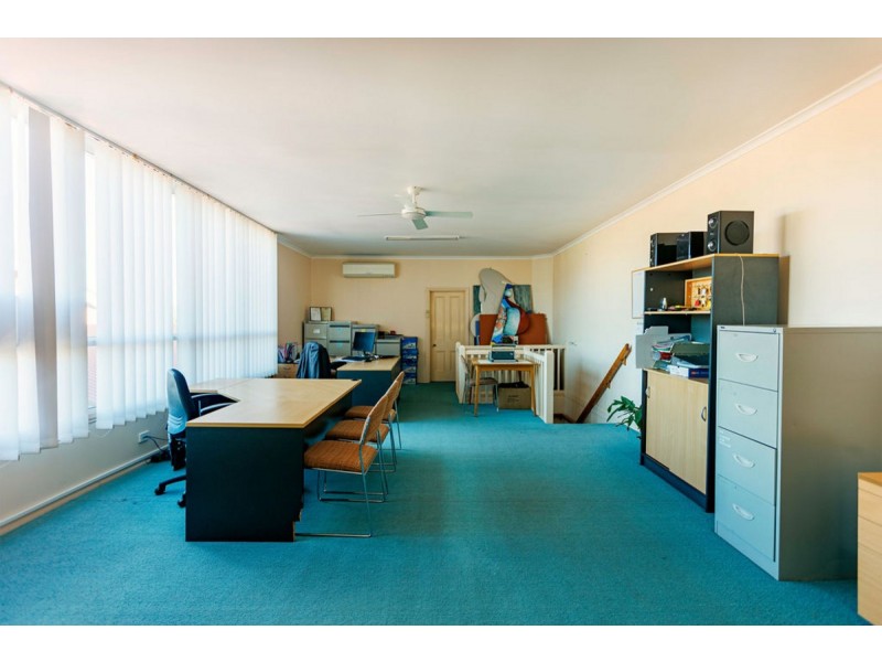 69-73 Ocean Street, Victor Harbor SA 5211