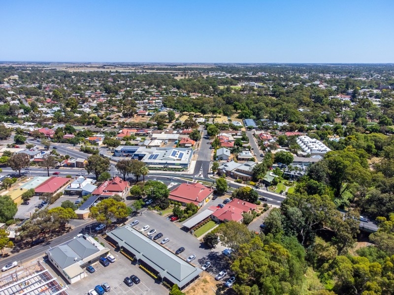 2-4 Adelaide Road & 2 Seventh Street, Gawler South SA 5118