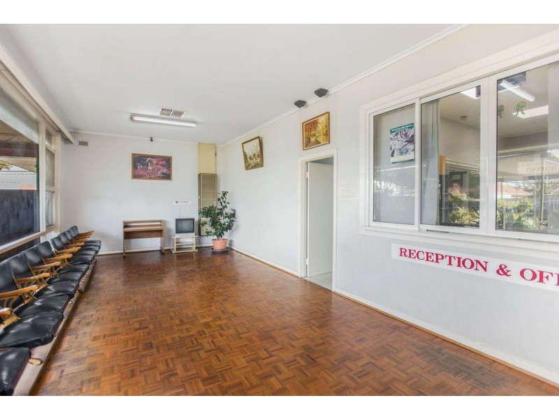 52 Hanson Road, Woodville Gardens SA 5012