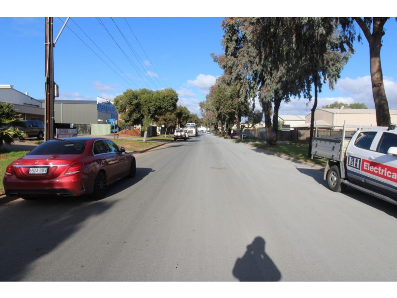 6 Petland Road, Salisbury South SA 5106