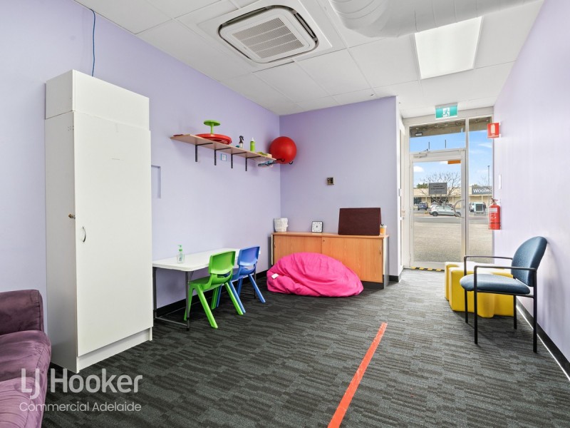 75 Beach Road, Christies Beach SA 5165