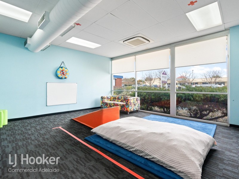 75 Beach Road, Christies Beach SA 5165