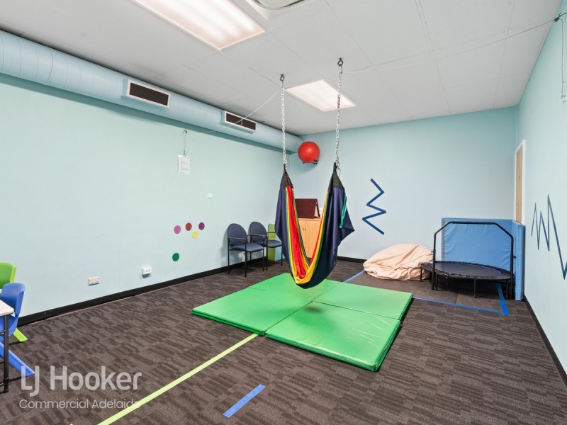 75 Beach Road, Christies Beach SA 5165