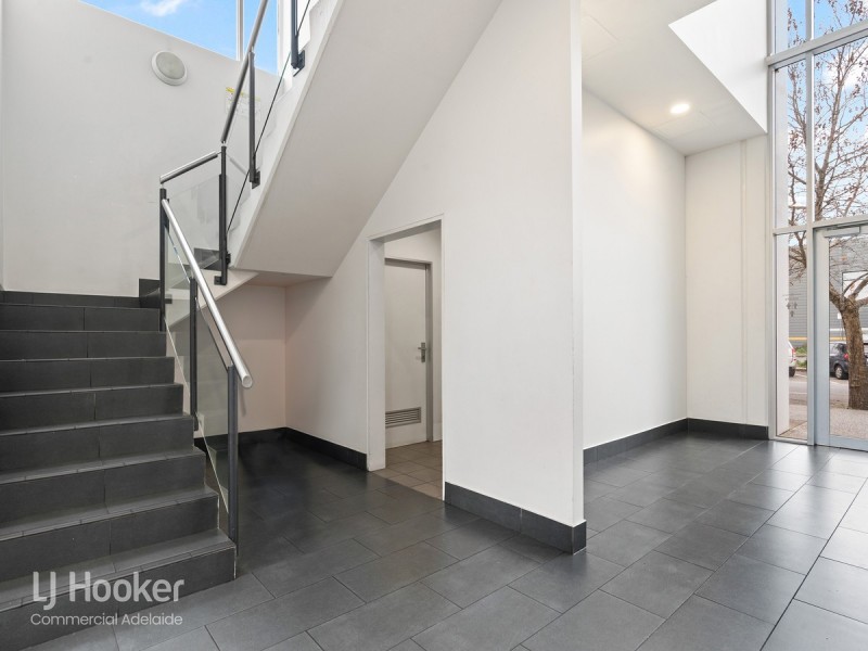 2/18-20 Main Street, Mawson Lakes SA 5095