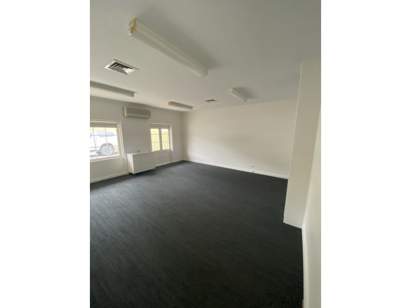 Suite 3/12 Adelaide Road, Gawler South SA 5118