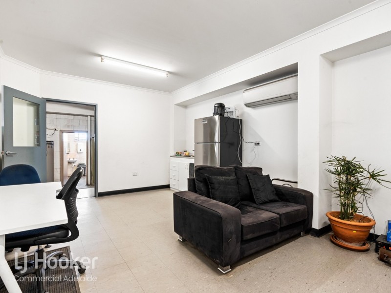 10 Henschke Street, Dry Creek SA 5094