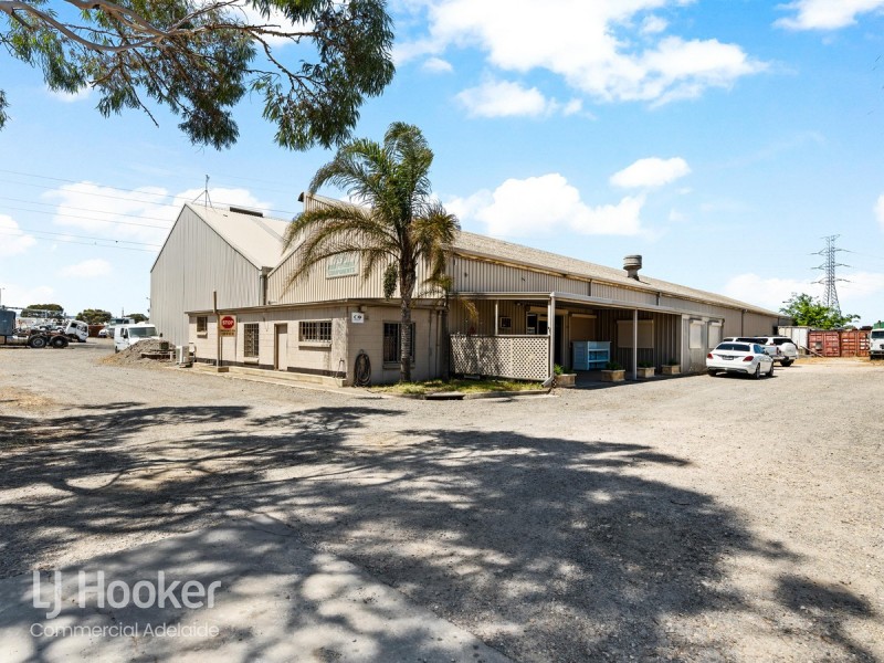 10 Henschke Street, Dry Creek SA 5094
