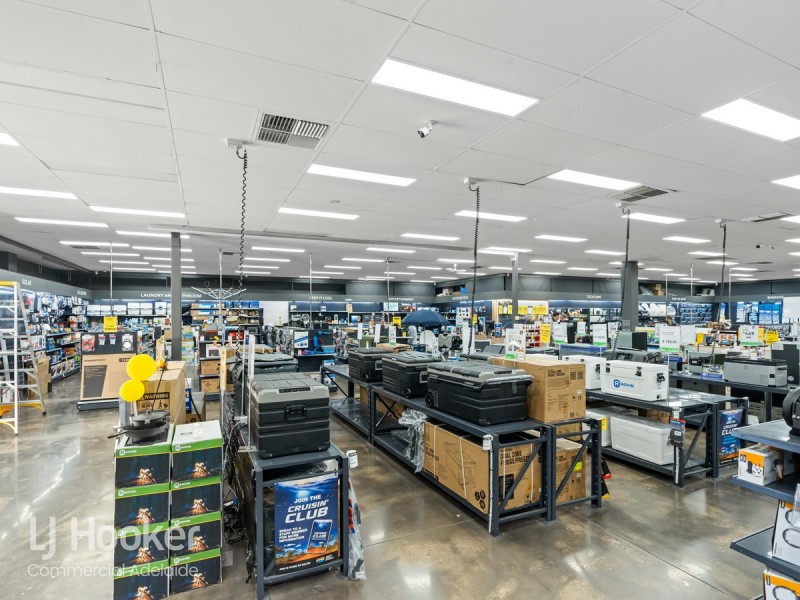 37 Sir Donald Bradman Drive, Mile End South SA 5031