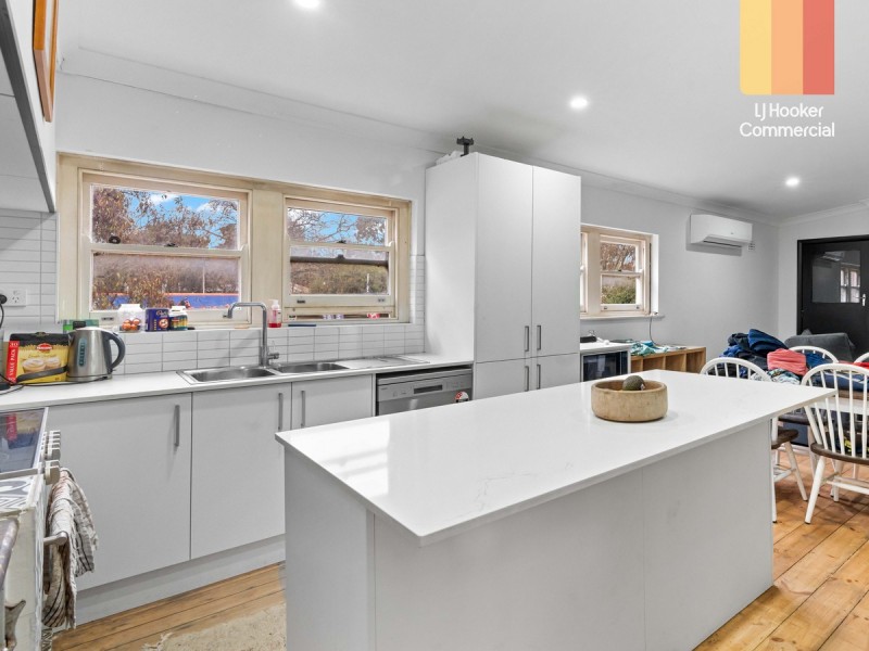 2 Pridmore Terrace, Mount Barker SA 5251