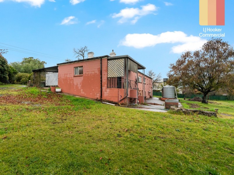 2 Pridmore Terrace, Mount Barker SA 5251