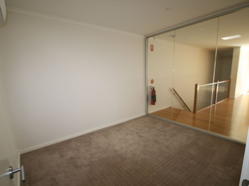 10 Goodall Parade, Mawson Lakes SA 5095