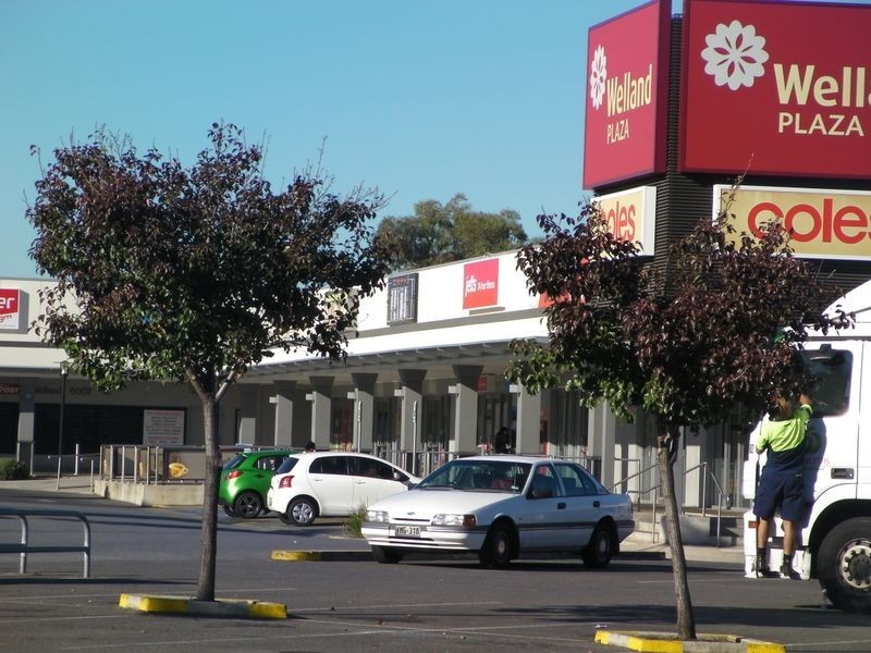 522 Port Road, Welland SA 5007