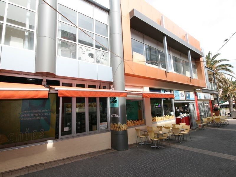 9 Moseley Square, Glenelg SA 5045