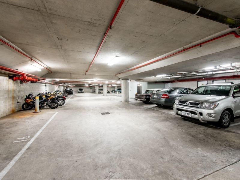 100 Pirie Street, Adelaide SA 5000