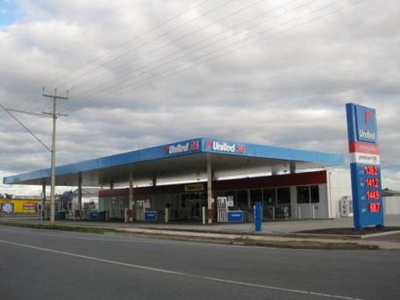 153-157 Adelaide Road, Murray Bridge SA 5253