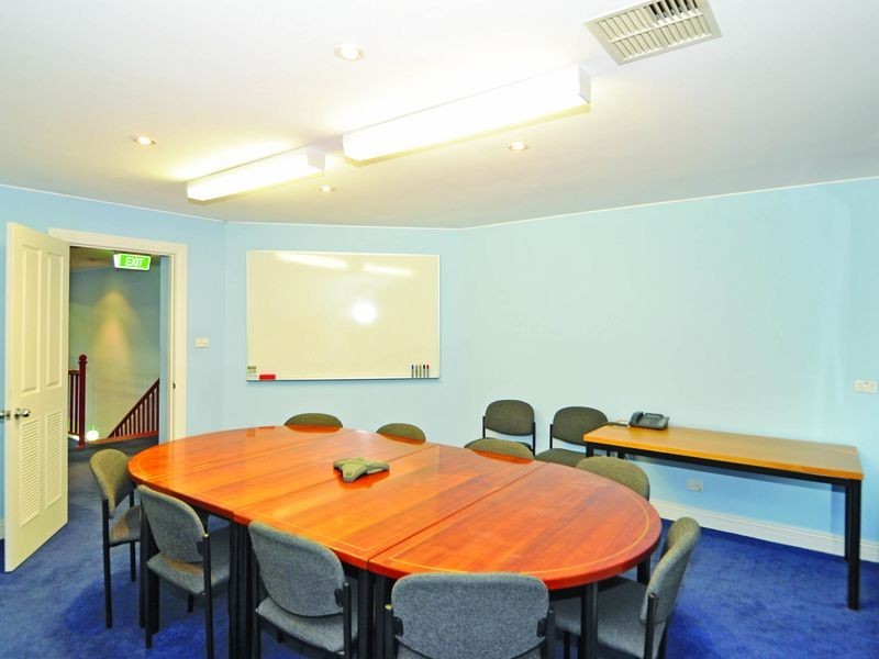 116 Sir Donald Bradman Drive, Hilton SA 5033