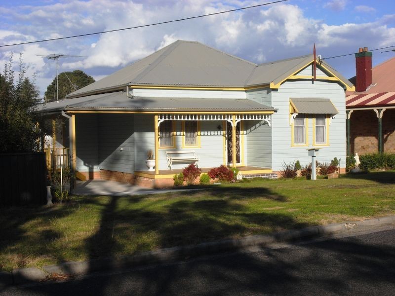 19 Mort Street, Katoomba NSW 2780