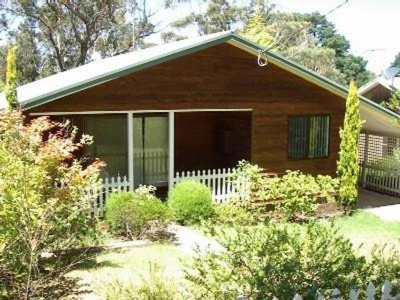 75 Barton Street, Katoomba NSW 2780