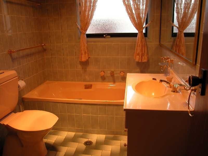 8 Narrowneck Rd, Katoomba NSW 2780