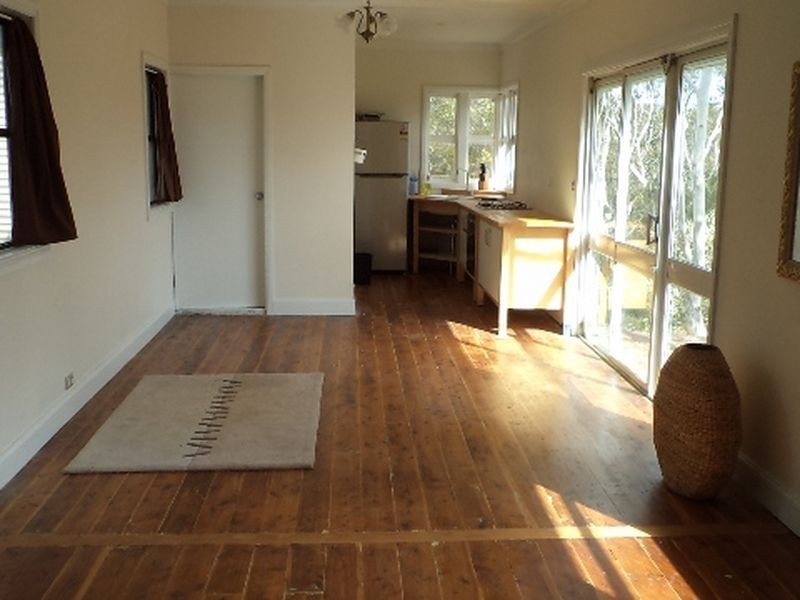 Vista Parade, Leura NSW 2780