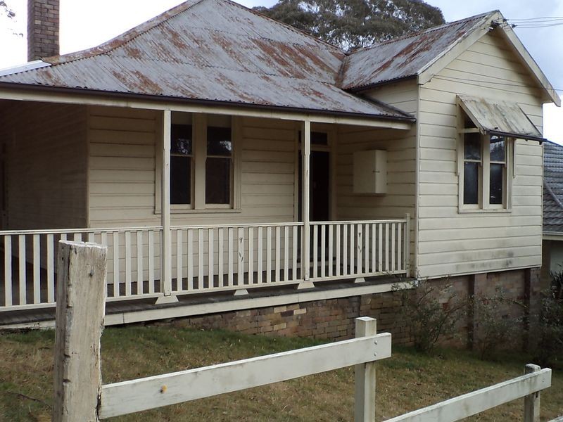 10 Barton, Katoomba NSW 2780