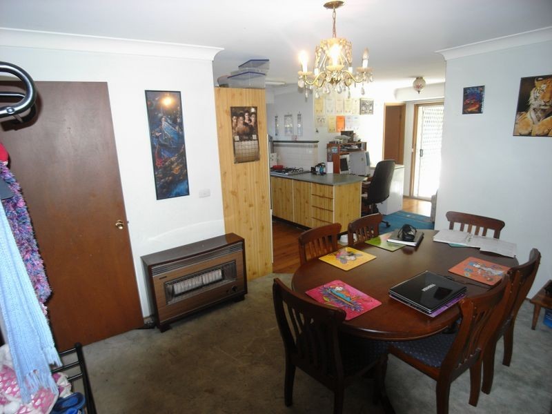 187 Blaxland Rd, Wentworth Falls NSW 2782